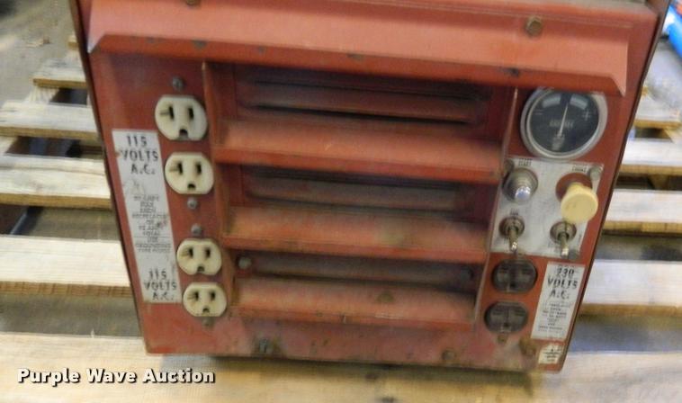 image for item DA9672 Lincoln AC-225/DC-210/6 arc welder