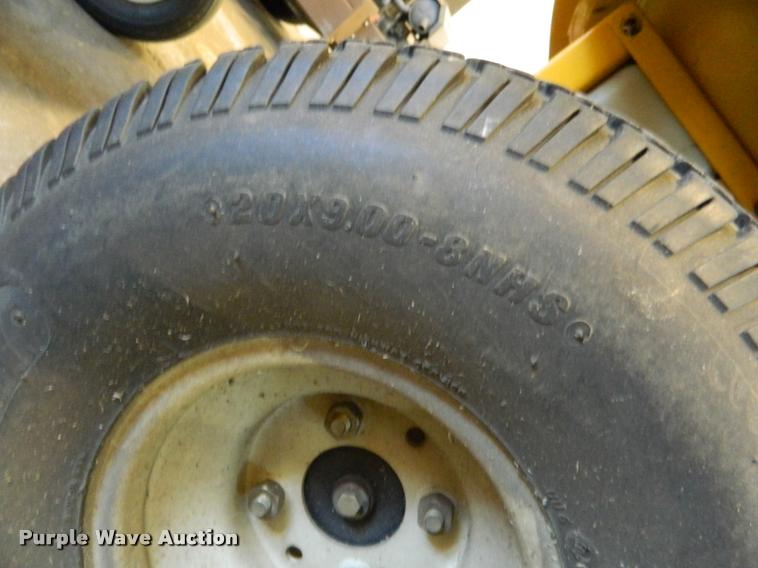 image for item DA9679 2004 Cub Cadet LT1018 lawn mower