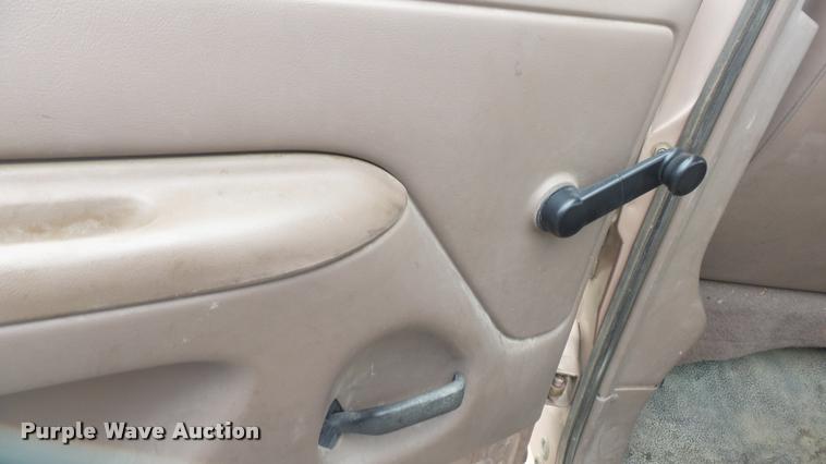 image for item DB0704 1997 Ford F250 Super Duty XL Crew Cab utility bed pickup truck