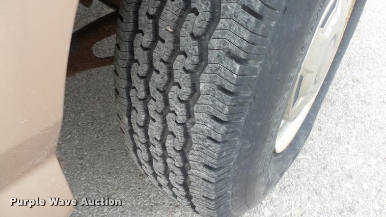 image for item DB0704 1997 Ford F250 Super Duty XL Crew Cab utility bed pickup truck