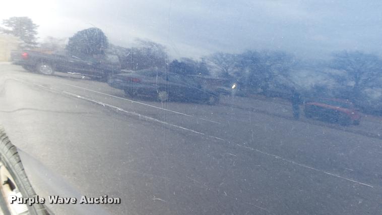 image for item DB0708 2002 Chevrolet Silverado 1500 pickup truck