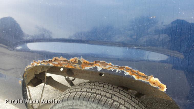 image for item DB0708 2002 Chevrolet Silverado 1500 pickup truck