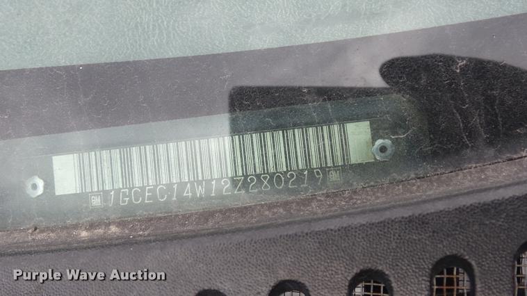 image for item DB0708 2002 Chevrolet Silverado 1500 pickup truck