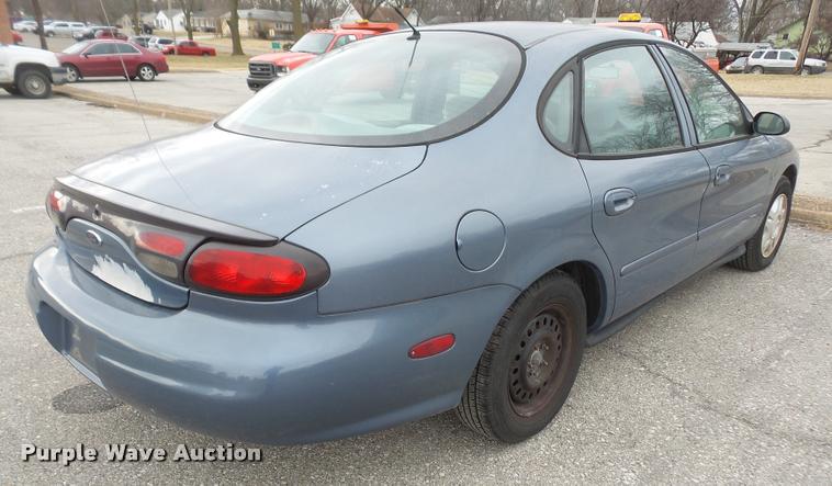 image for item DB0712 1999 Ford Taurus