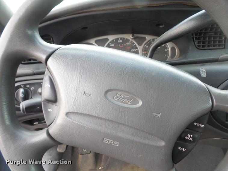 image for item DB0712 1999 Ford Taurus