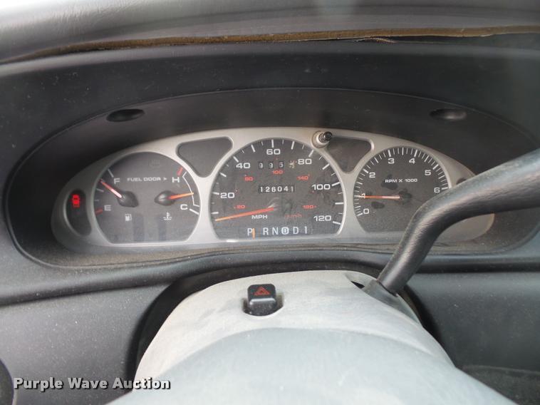 image for item DB0712 1999 Ford Taurus