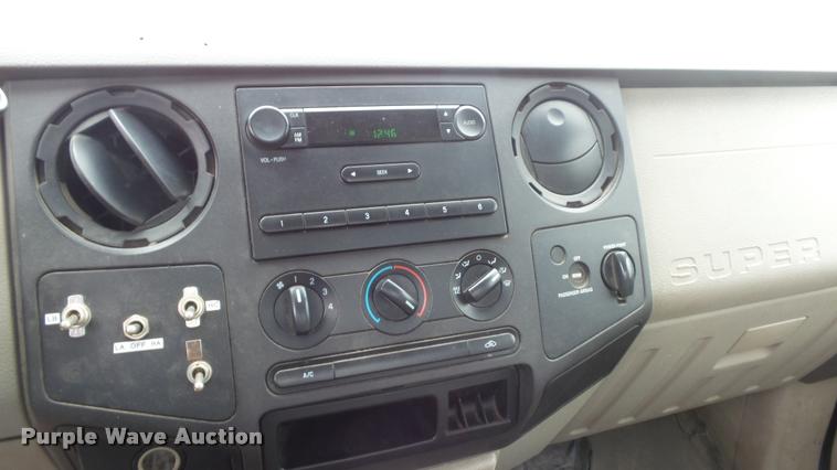 image for item DB0717 2008 Ford F250 Super Duty pickup truck