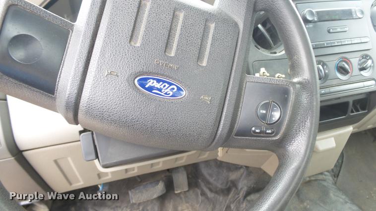 image for item DB0717 2008 Ford F250 Super Duty pickup truck