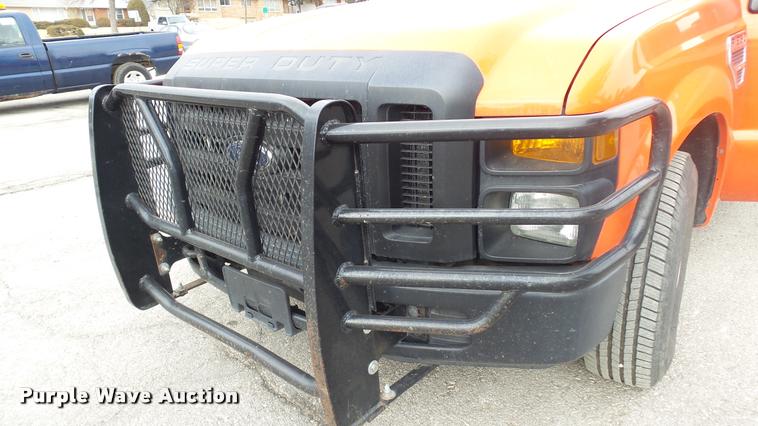image for item DB0717 2008 Ford F250 Super Duty pickup truck