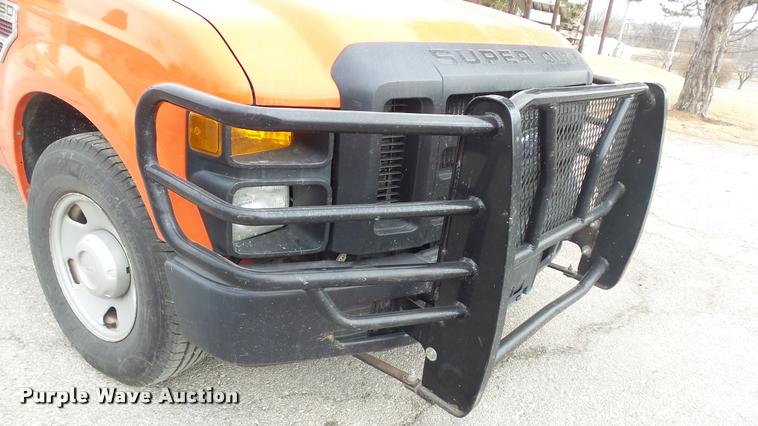 image for item DB0717 2008 Ford F250 Super Duty pickup truck