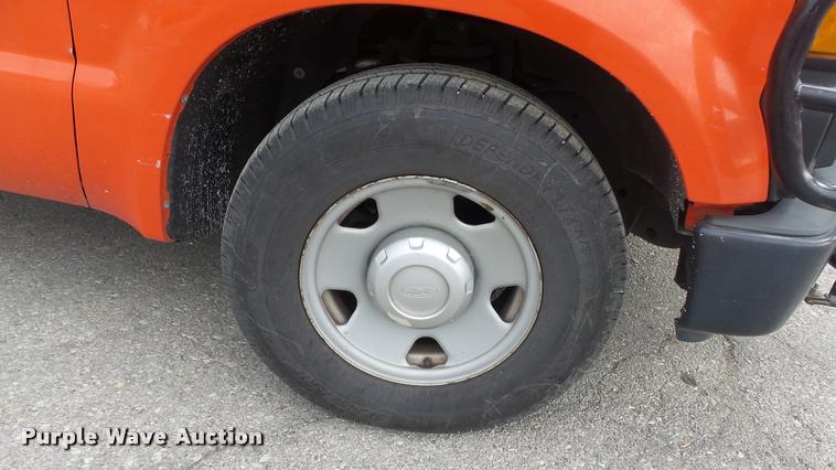 image for item DB0717 2008 Ford F250 Super Duty pickup truck