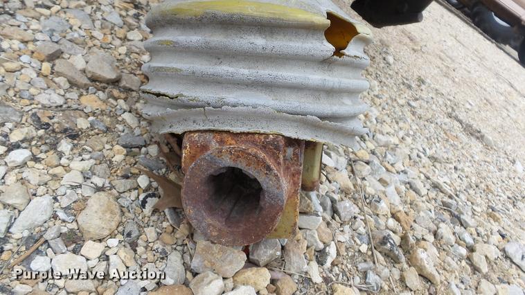 image for item DB0723 1982 Howard HE-60 rotovator