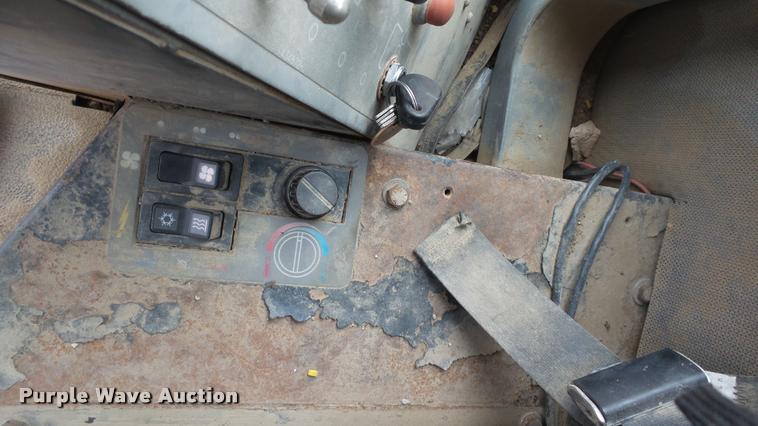 image for item DB0726 1997 Galion 830B motor grader