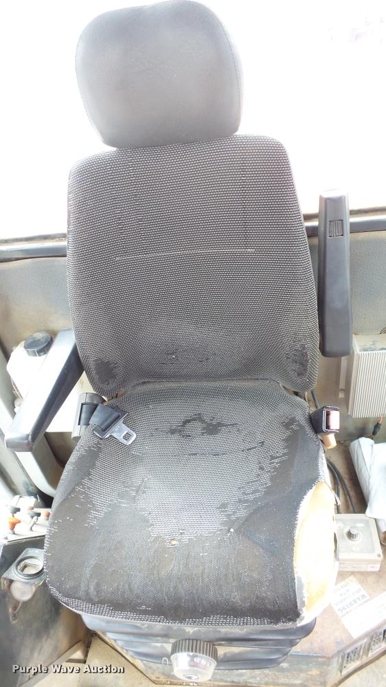 image for item DB0726 1997 Galion 830B motor grader