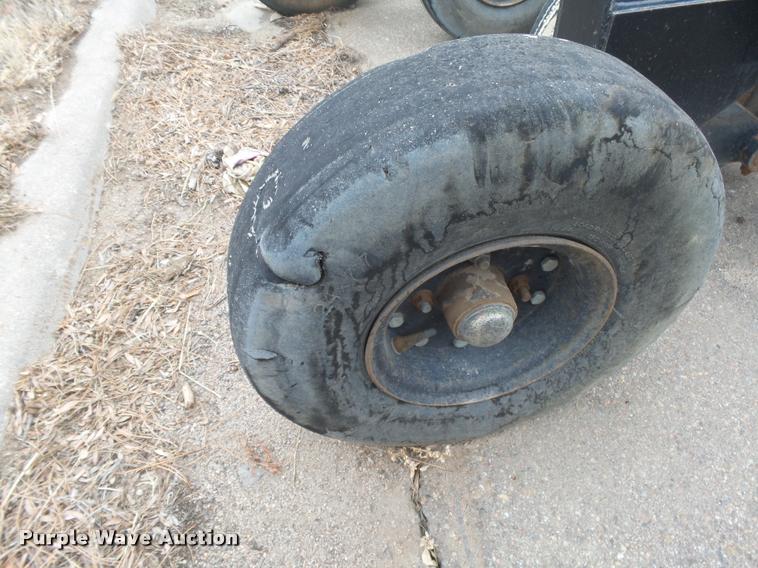 image for item DB1910 2004 Land Pride RCB6015 batwing rotary mower