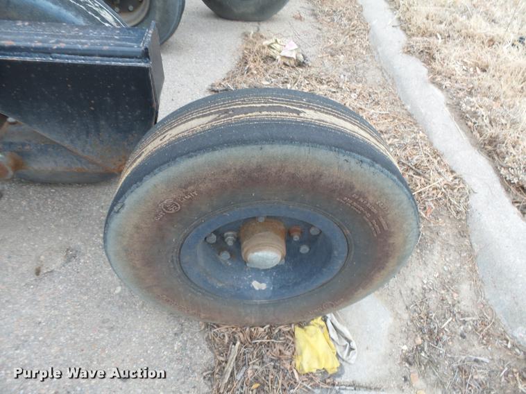 image for item DB1910 2004 Land Pride RCB6015 batwing rotary mower