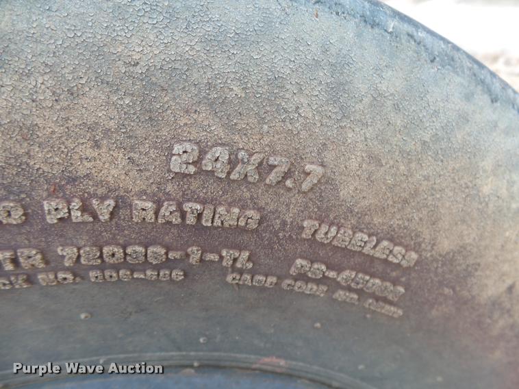 image for item DB1910 2004 Land Pride RCB6015 batwing rotary mower