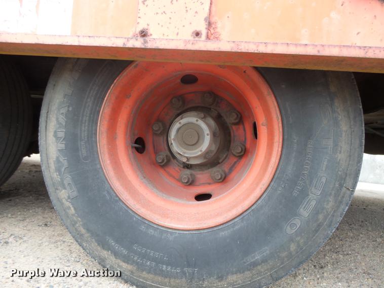 image for item DB1916 1998 Landoll 345B tilt deck equipment trailer