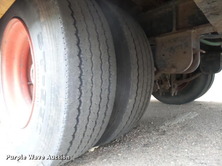 image for item DB1916 1998 Landoll 345B tilt deck equipment trailer