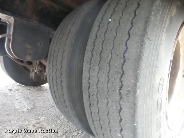 image for item DB1916 1998 Landoll 345B tilt deck equipment trailer