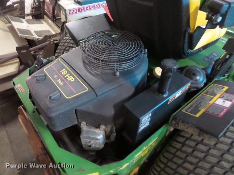 image for item DC9050 2003 John Deere 717 lawn mower