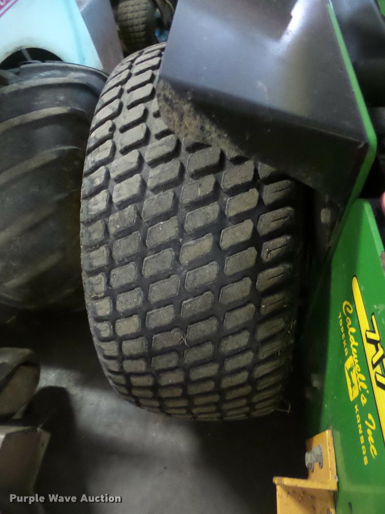 image for item DC9050 2003 John Deere 717 lawn mower