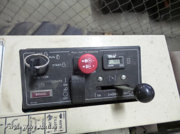 image for item DC9051 2008 Grasshopper 620T lawn mower