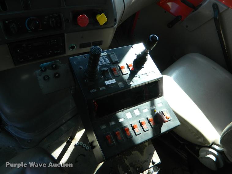 image for item K2741 2001 Sterling LT7501 dump truck