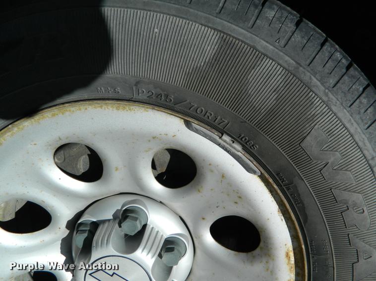 image for item K2742 2006 Chevrolet Silverado 1500 pickup truck