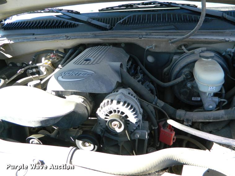 image for item K2742 2006 Chevrolet Silverado 1500 pickup truck