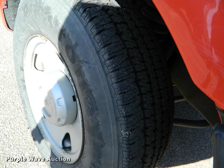 image for item K2744 2006 Ford F250 Super Duty pickup truck