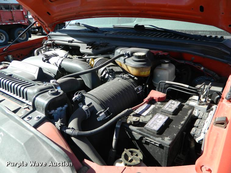 image for item K2744 2006 Ford F250 Super Duty pickup truck