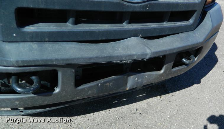 image for item K2745 2006 Ford F250 Super Duty pickup truck