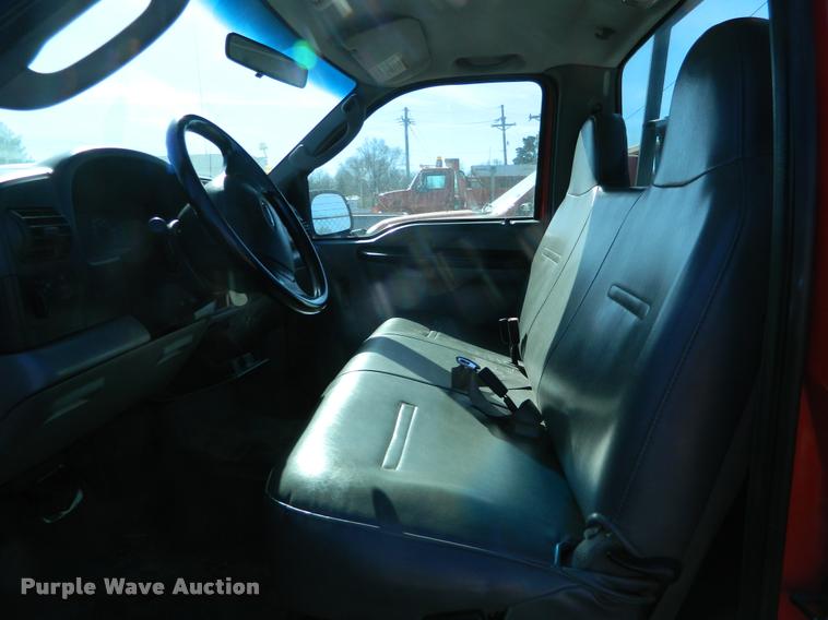 image for item K2745 2006 Ford F250 Super Duty pickup truck