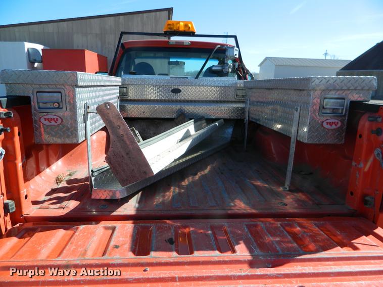 image for item K2746 2009 Ford F250 Super Duty pickup truck