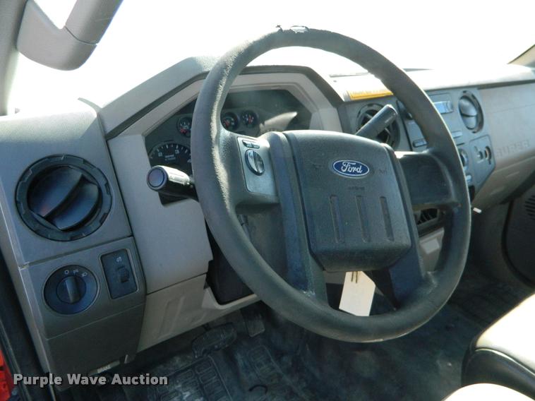 image for item K2746 2009 Ford F250 Super Duty pickup truck