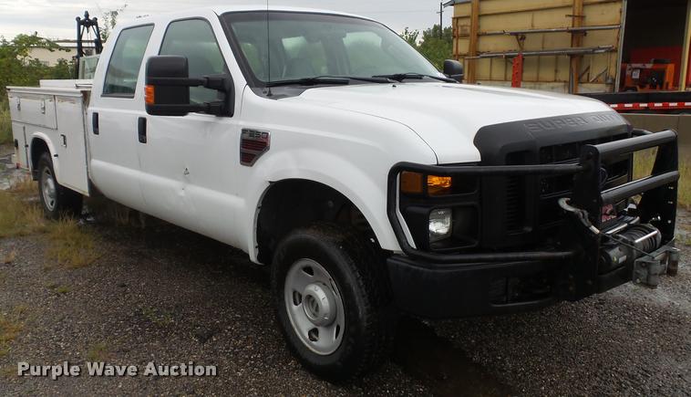 image for item K3681 2008 Ford F250 Super Duty XL Crew Cab utility truck