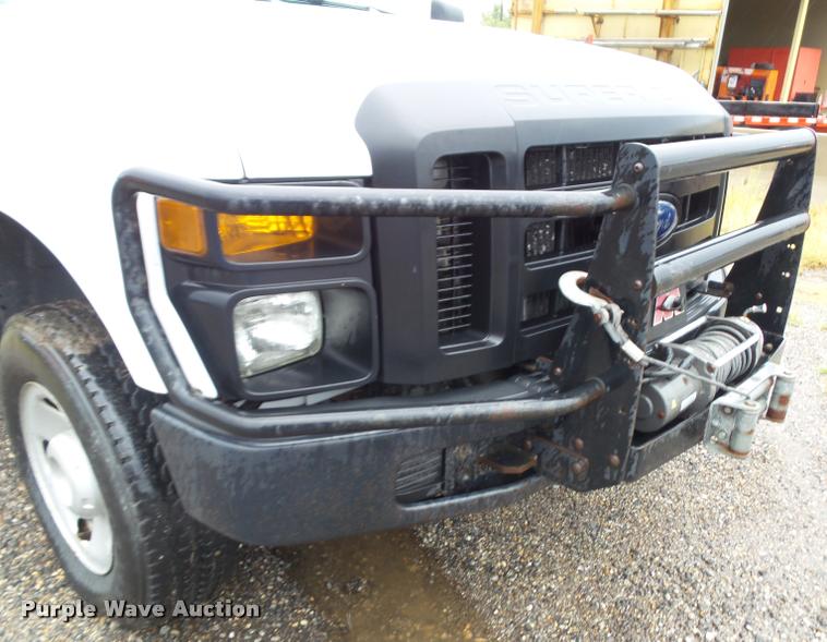 image for item K3681 2008 Ford F250 Super Duty XL Crew Cab utility truck