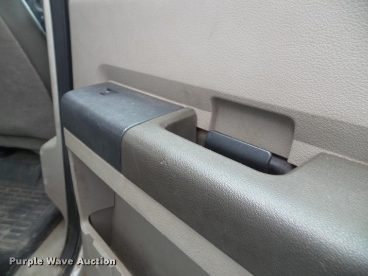 image for item K3681 2008 Ford F250 Super Duty XL Crew Cab utility truck