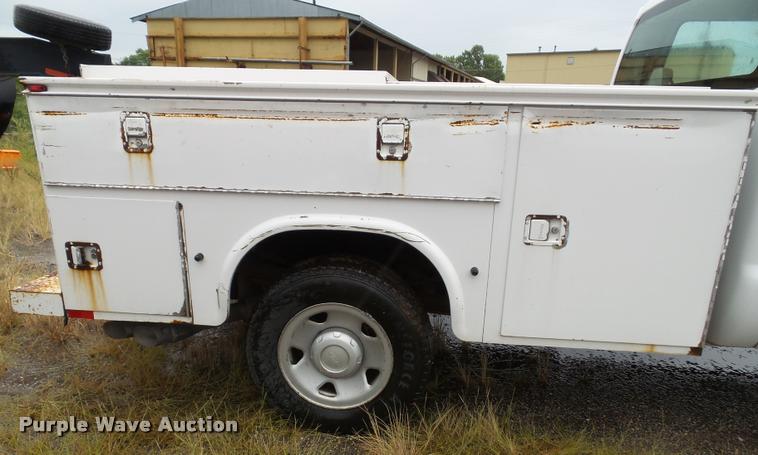 image for item K3681 2008 Ford F250 Super Duty XL Crew Cab utility truck