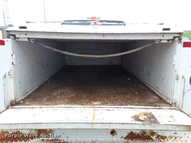 image for item K3681 2008 Ford F250 Super Duty XL Crew Cab utility truck