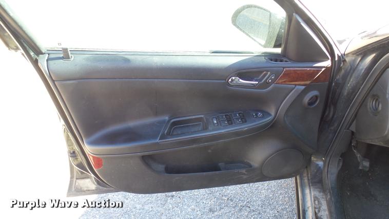 image for item L3949 2007 Chevrolet Impala LS