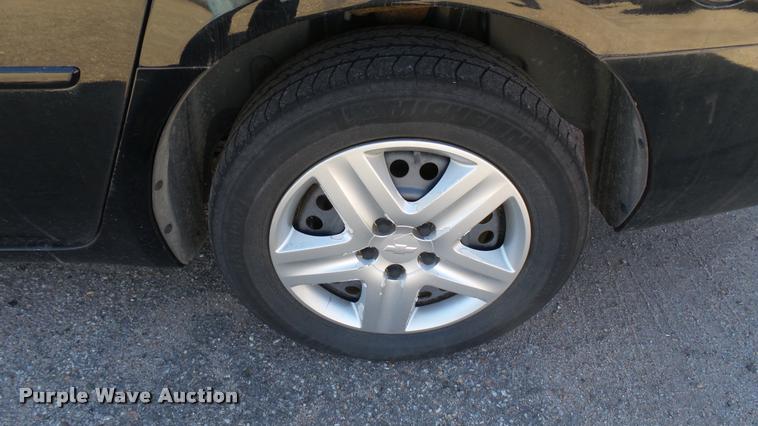image for item L3949 2007 Chevrolet Impala LS