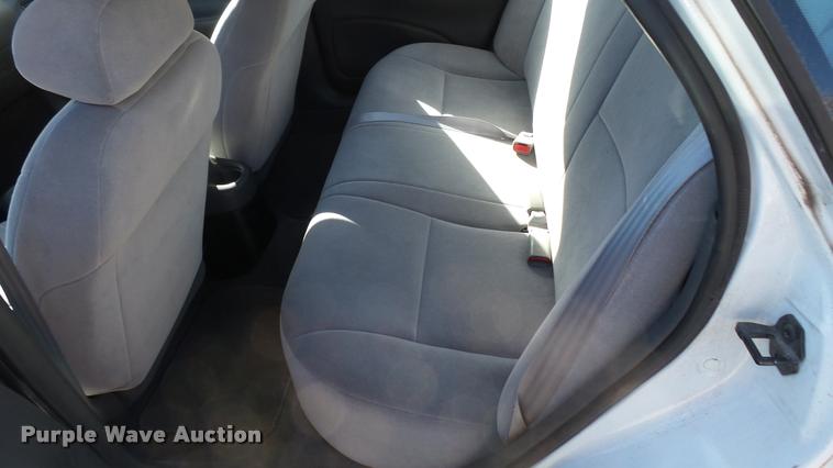 image for item L3950 1999 Ford Taurus LX