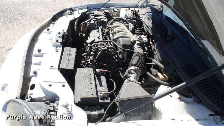 image for item L3950 1999 Ford Taurus LX