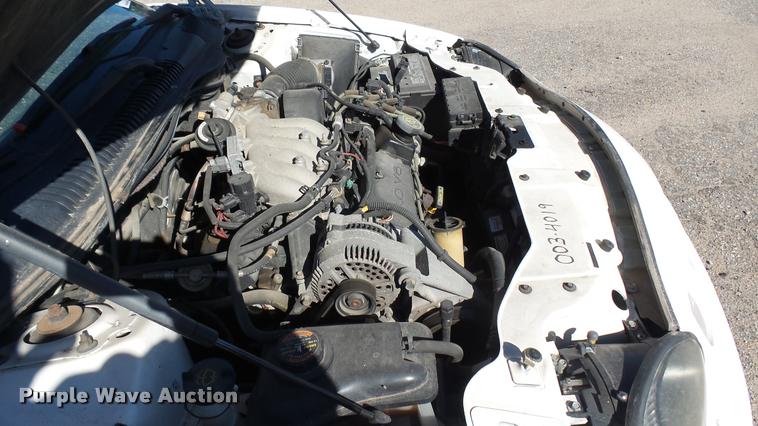 image for item L3950 1999 Ford Taurus LX