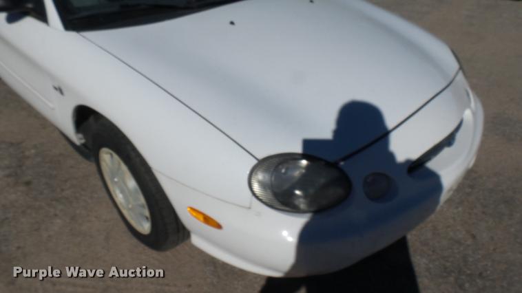 image for item L3950 1999 Ford Taurus LX