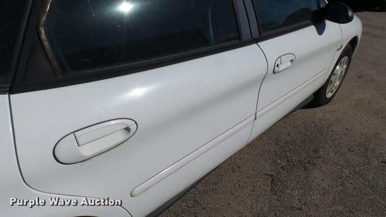image for item L3950 1999 Ford Taurus LX