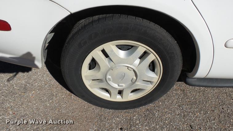 image for item L3950 1999 Ford Taurus LX