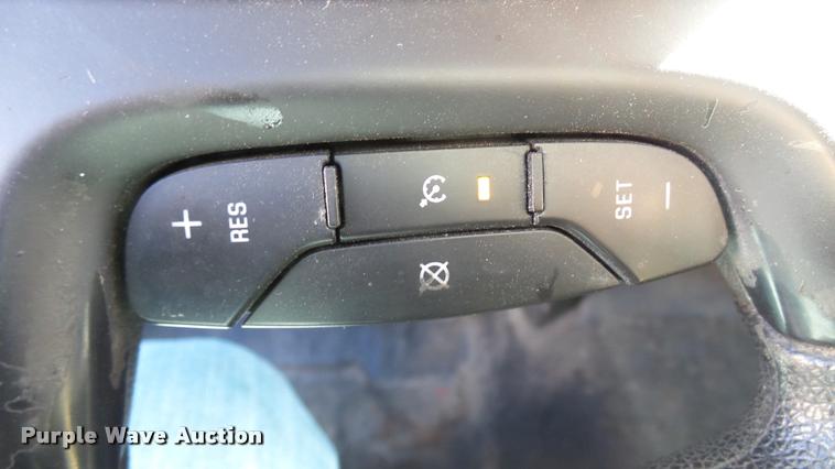 image for item L3951 2009 Chevrolet Silverado 1500 Ext. Cab pickup truck